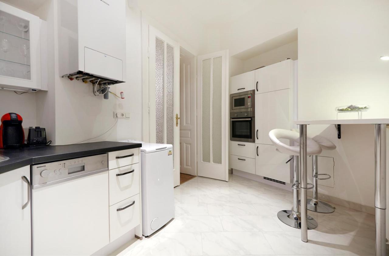 Urban Apartments In Vienna Downtown Экстерьер фото